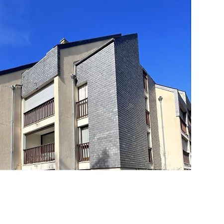 Appt T2 4 Pers Saint Lary Centre Village Parking 외부 사진
